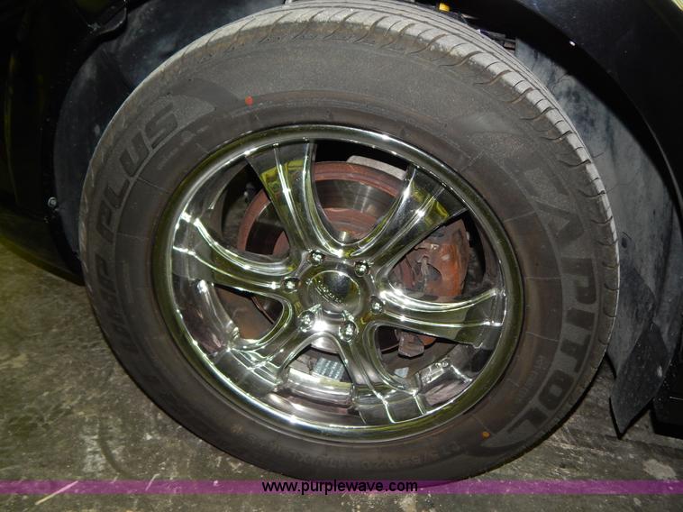 image for item I1239 2006 Lincoln Navigator Ultimate SUV