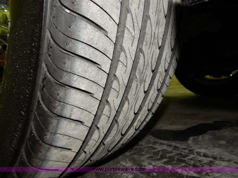 image for item I1239 2006 Lincoln Navigator Ultimate SUV