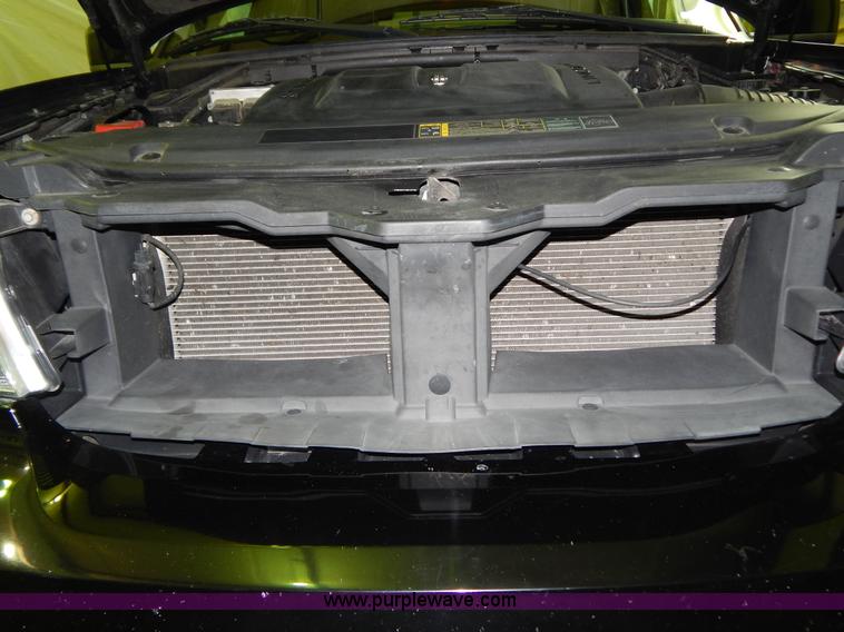 image for item I1239 2006 Lincoln Navigator Ultimate SUV