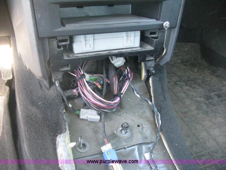 image for item I5710 2010 Dodge Charger Police