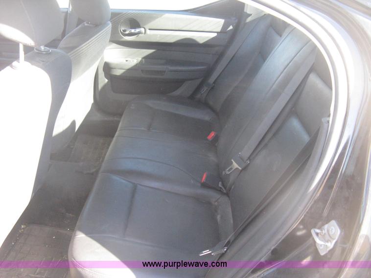 image for item I5710 2010 Dodge Charger Police