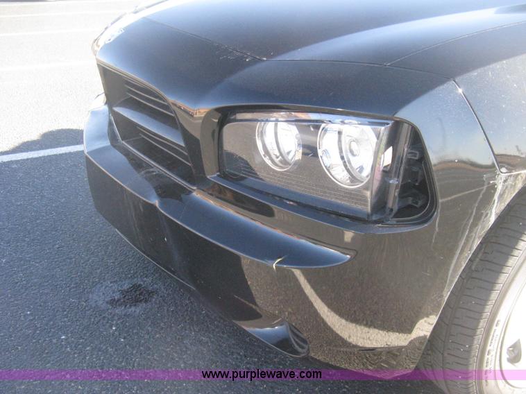 image for item I5710 2010 Dodge Charger Police