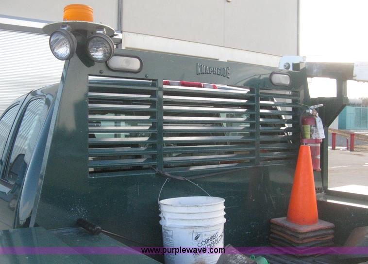 image for item I5737 2007 Chevrolet Silverado 3500HD Ext. Cab utility truck