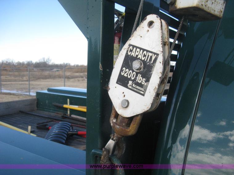 image for item I5737 2007 Chevrolet Silverado 3500HD Ext. Cab utility truck