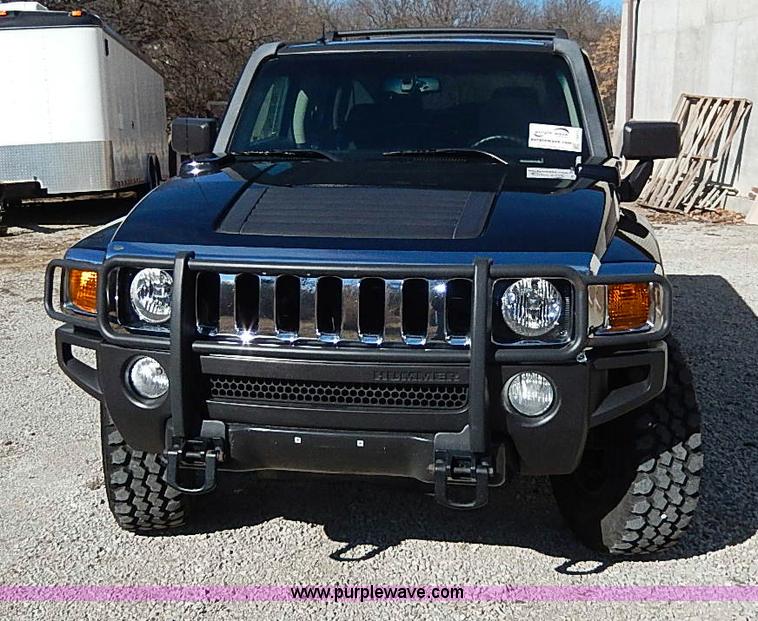 image for item I9415 2006 Hummer H3 SUV