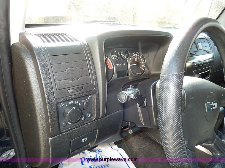image for item I9415 2006 Hummer H3 SUV