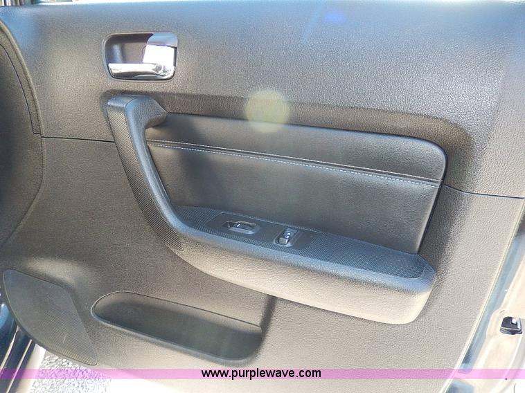 image for item I9415 2006 Hummer H3 SUV