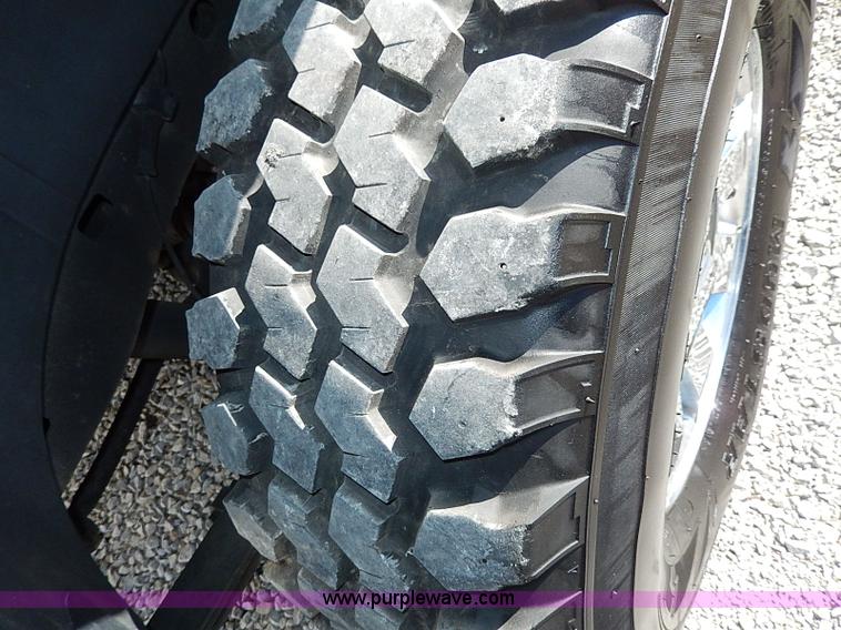 image for item I9415 2006 Hummer H3 SUV