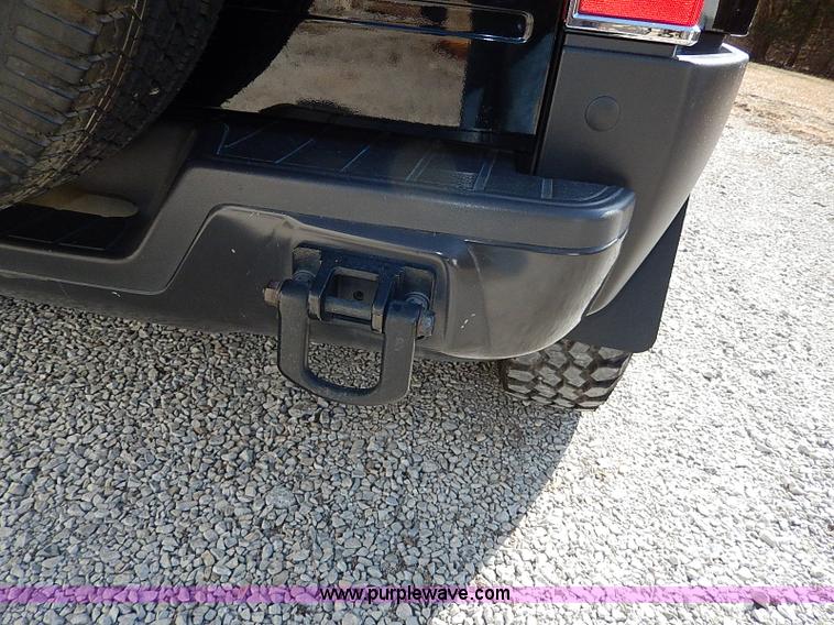 image for item I9415 2006 Hummer H3 SUV