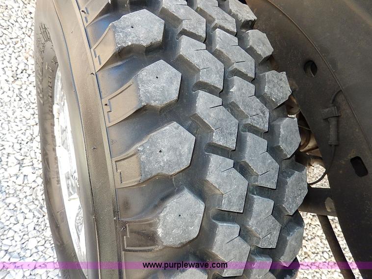 image for item I9415 2006 Hummer H3 SUV