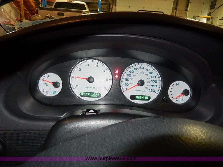 image for item I9432 2000 Dodge Intrepid ES