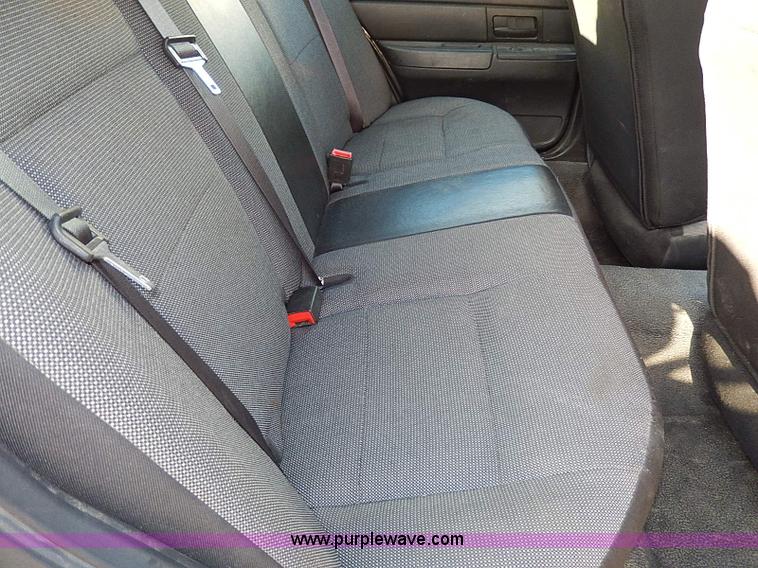 image for item I9434 2007 Ford Crown Victoria Police Interceptor