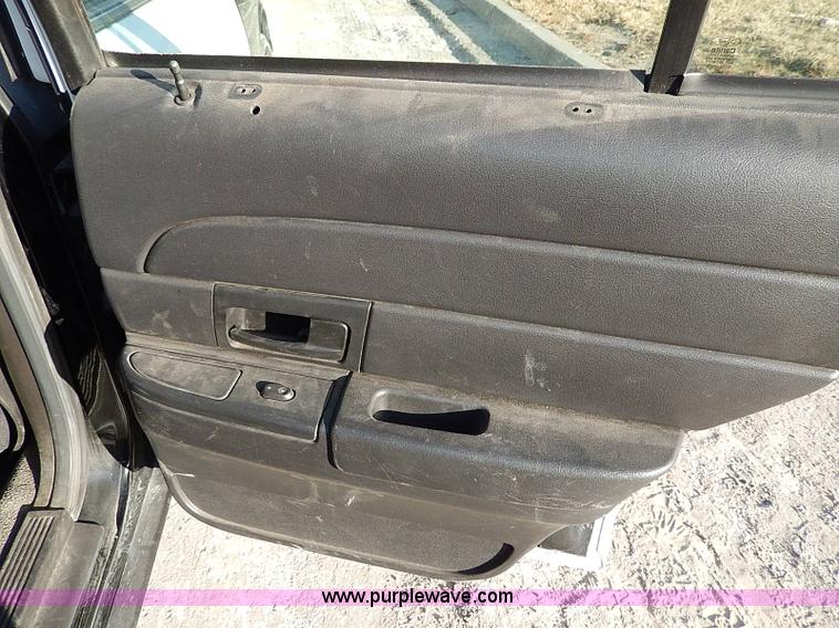 image for item I9434 2007 Ford Crown Victoria Police Interceptor