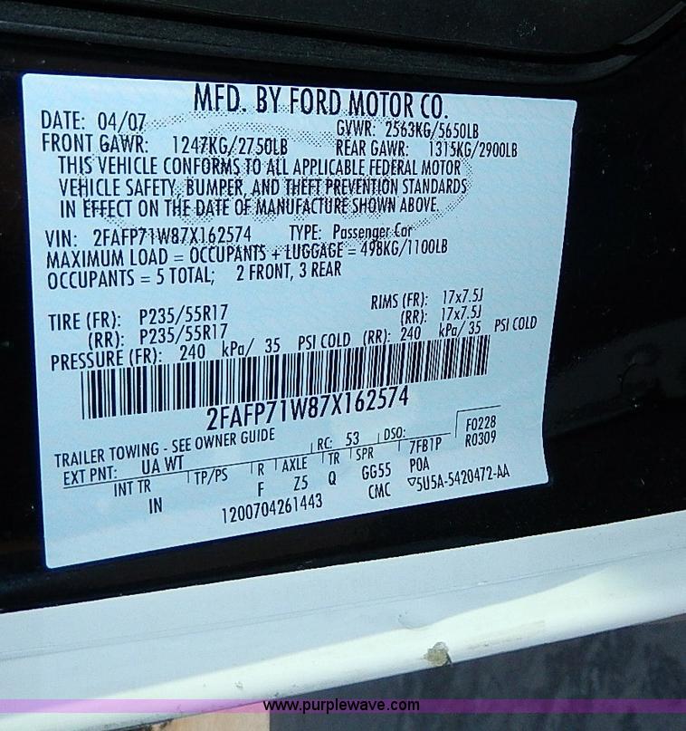 image for item I9434 2007 Ford Crown Victoria Police Interceptor