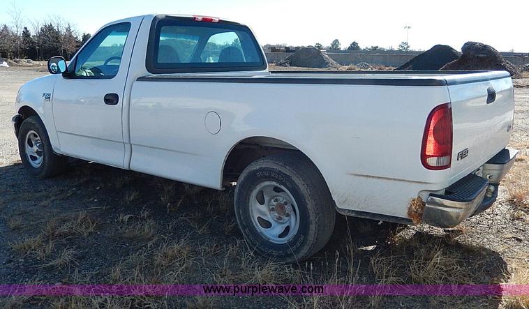 image for item I9449 1999 Ford F150 XL pickup truck
