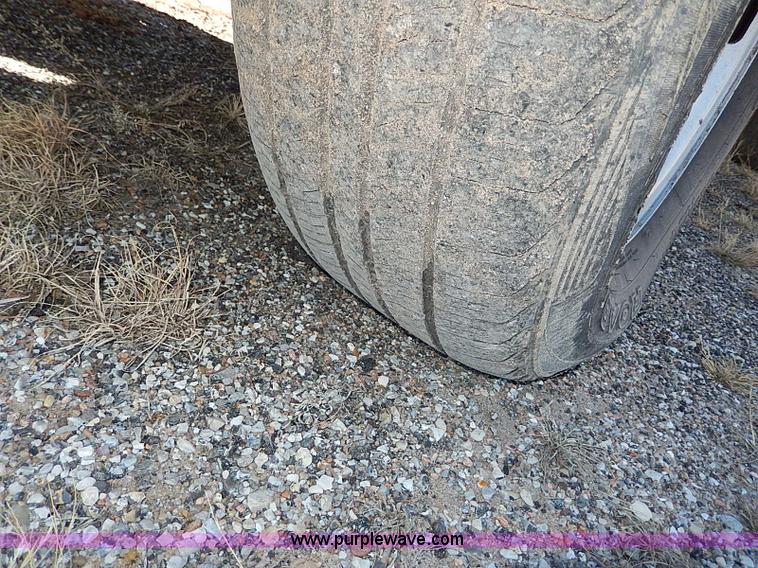 image for item I9449 1999 Ford F150 XL pickup truck