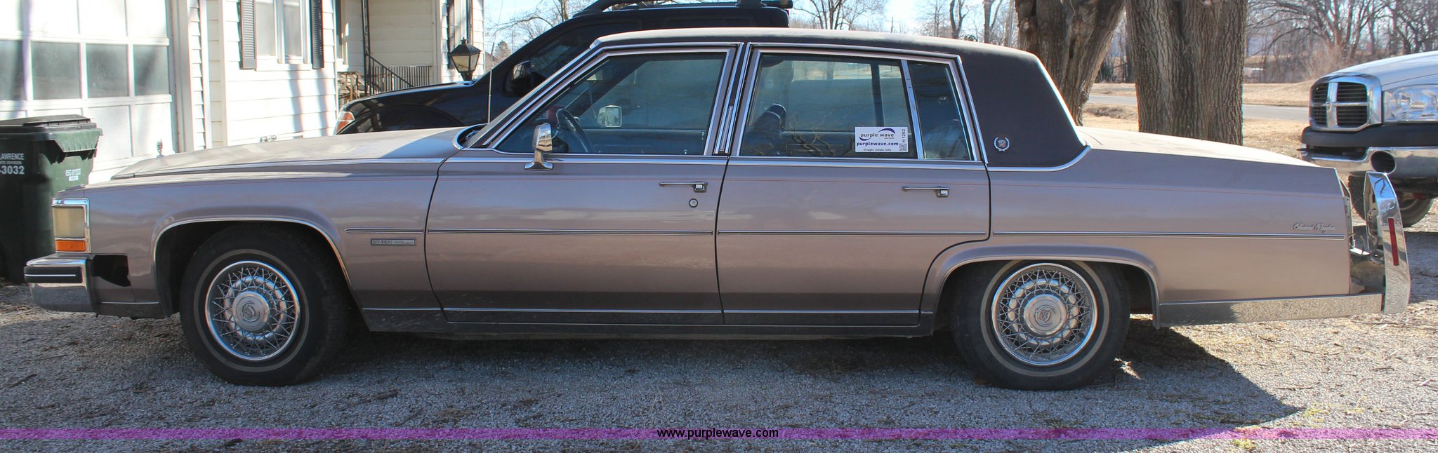1983 Cadillac Fleetwood Brougham in Lawrence, KS Item H1262 sold