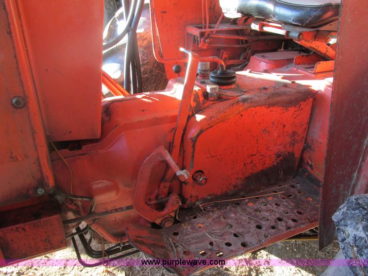 image for item AB9292 Allis Chalmers One-Seventy tractor