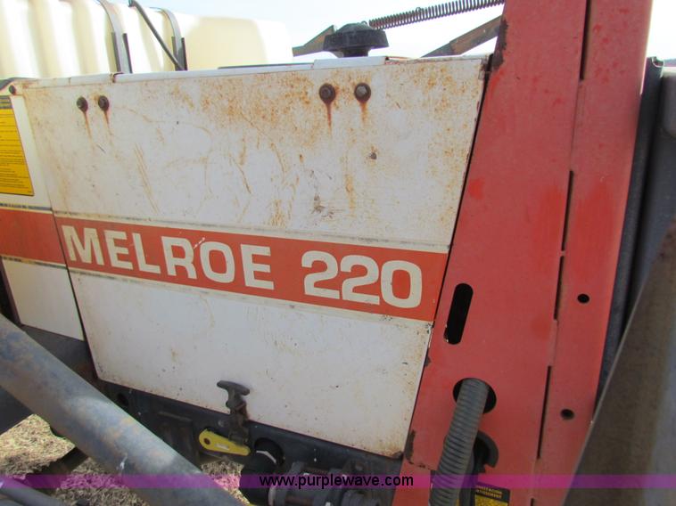 image for item AE9041 SpraCoupe 220 self-propelled sprayer