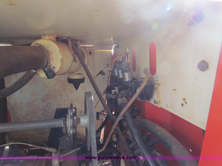 image for item AE9041 SpraCoupe 220 self-propelled sprayer