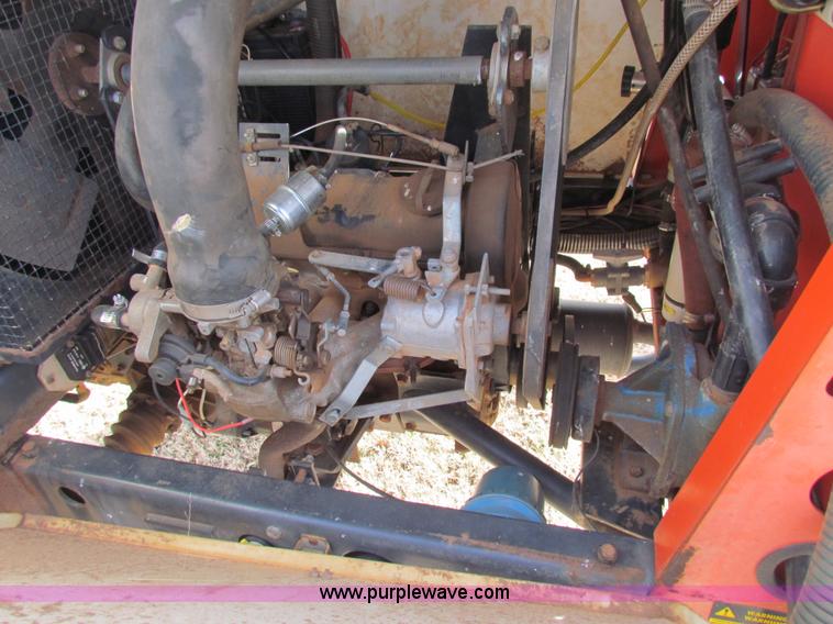 image for item AE9041 SpraCoupe 220 self-propelled sprayer