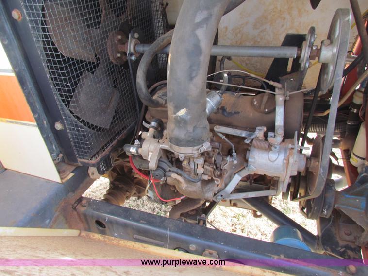 image for item AE9041 SpraCoupe 220 self-propelled sprayer