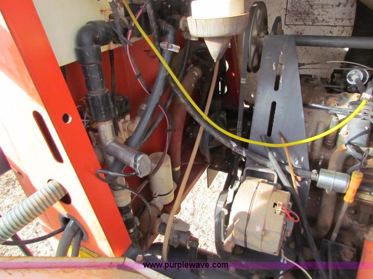 image for item AE9041 SpraCoupe 220 self-propelled sprayer