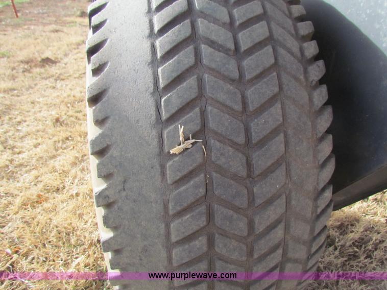 image for item AE9041 SpraCoupe 220 self-propelled sprayer