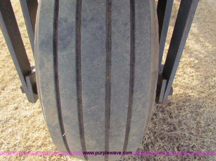 image for item AE9041 SpraCoupe 220 self-propelled sprayer