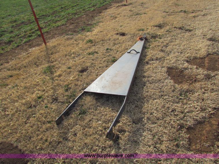 image for item AE9041 SpraCoupe 220 self-propelled sprayer