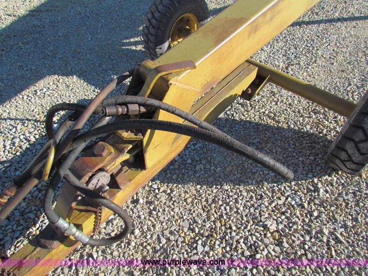 image for item AE9044 Eversman 4512 leveler