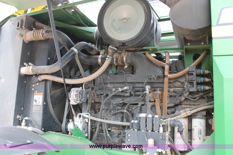 image for item C3700 2011 John Deere 7950 forage harvester