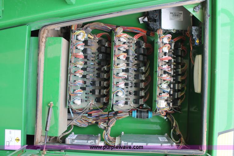 image for item C3700 2011 John Deere 7950 forage harvester