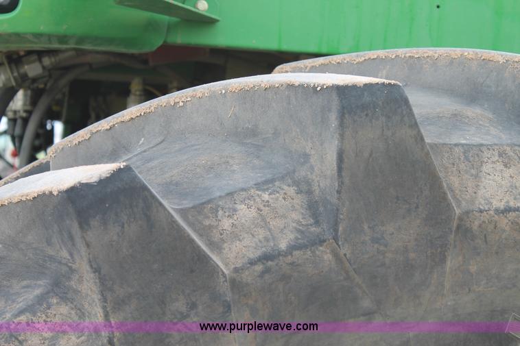 image for item C3700 2011 John Deere 7950 forage harvester