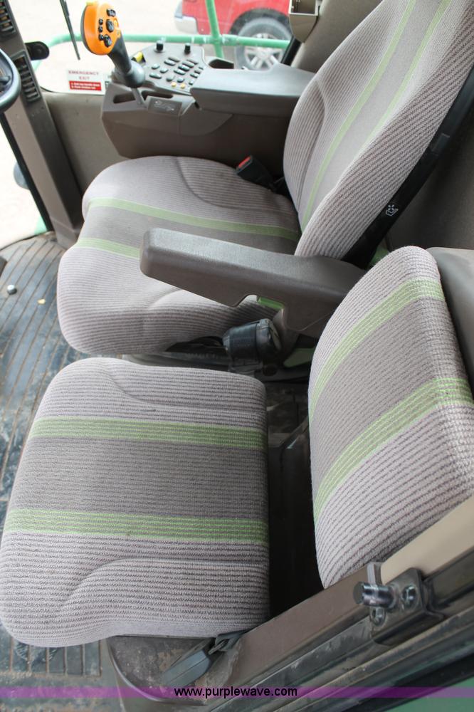 image for item C3700 2011 John Deere 7950 forage harvester