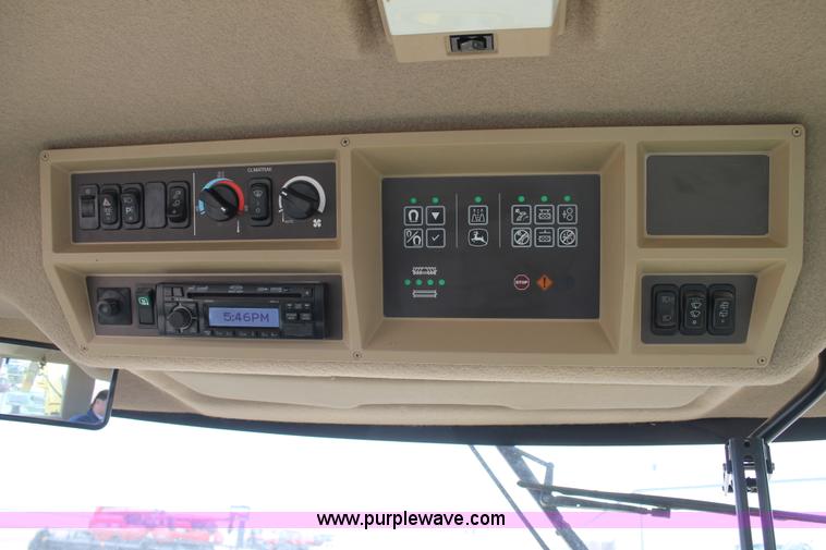 image for item C3700 2011 John Deere 7950 forage harvester