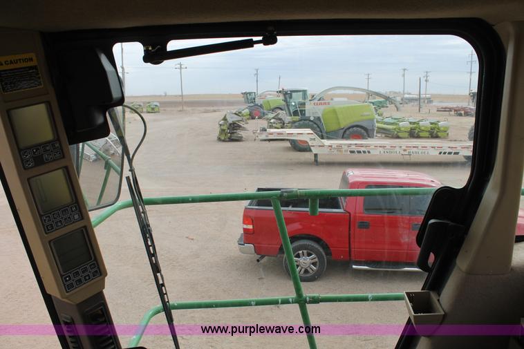 image for item C3700 2011 John Deere 7950 forage harvester