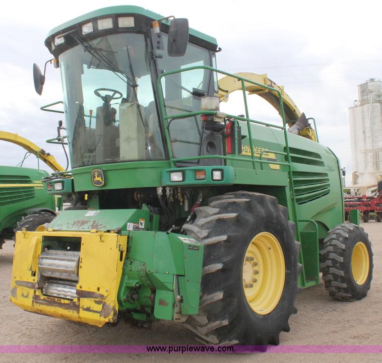 image for item C3701 2006 John Deere 7500 forage harvester