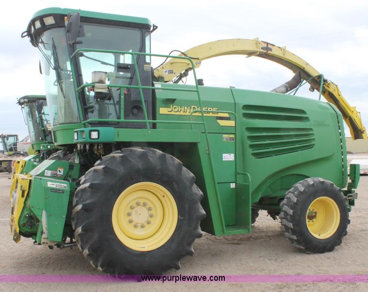 image for item C3701 2006 John Deere 7500 forage harvester