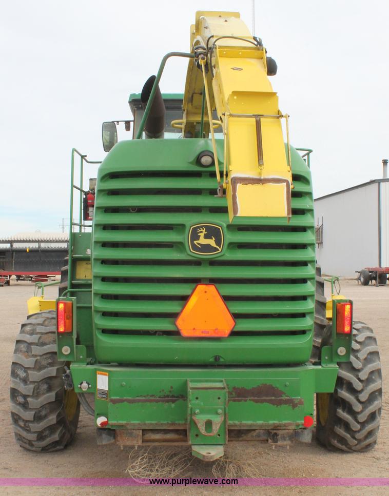image for item C3701 2006 John Deere 7500 forage harvester