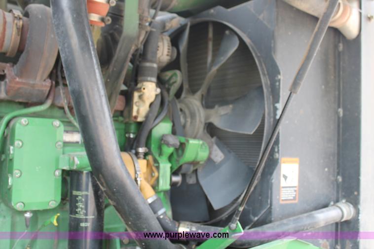 image for item C3701 2006 John Deere 7500 forage harvester