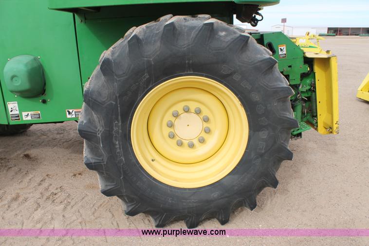 image for item C3701 2006 John Deere 7500 forage harvester