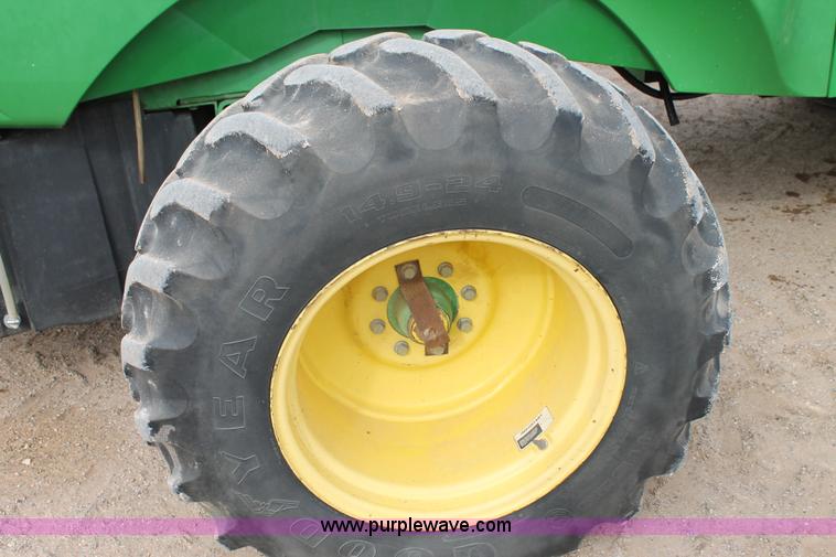 image for item C3701 2006 John Deere 7500 forage harvester