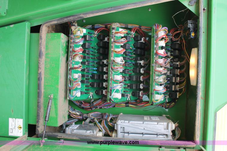 image for item C3701 2006 John Deere 7500 forage harvester