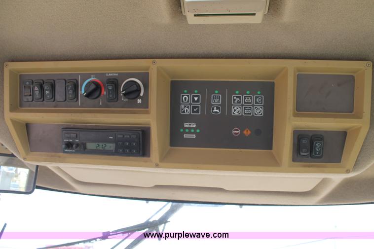 image for item C3701 2006 John Deere 7500 forage harvester