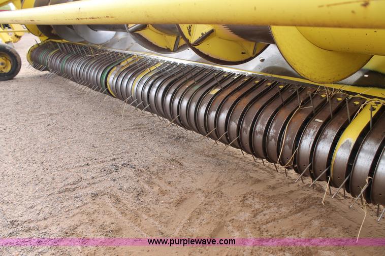 image for item C3702 2005 John Deere 645B hay pickup head