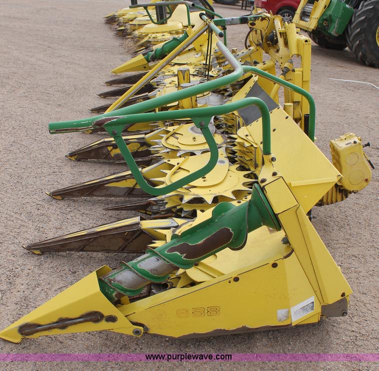 image for item C3703 2005 John Deere 688C rotary forage head