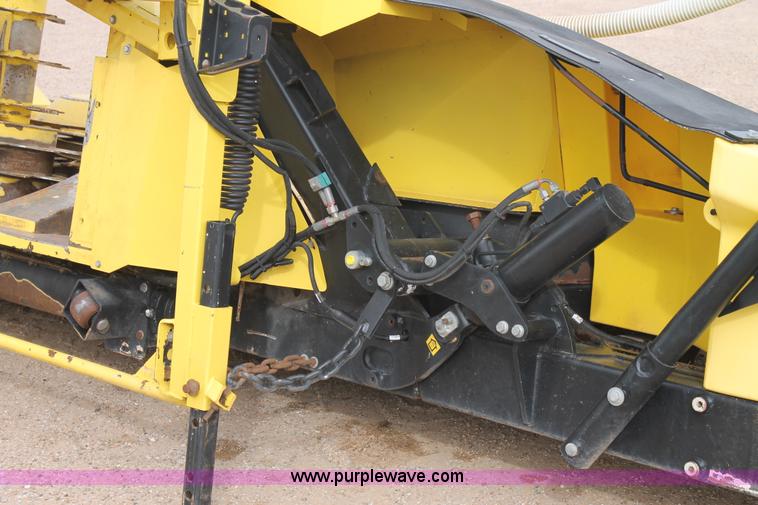 image for item C3704 2009 John Deere 770 rotary forage head