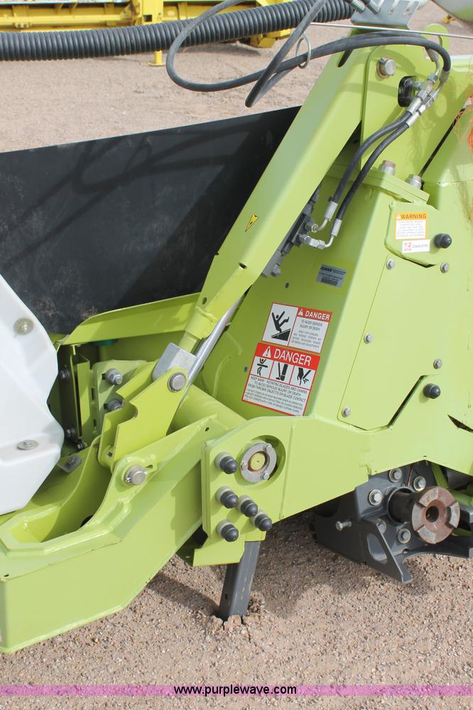 image for item C3705 2009 Claas Orbis 600 head