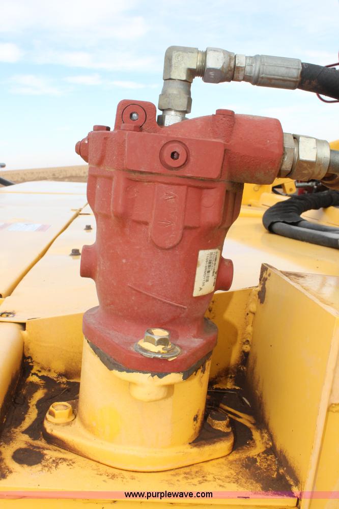 image for item C3710 2006 New Holland HW365 swather